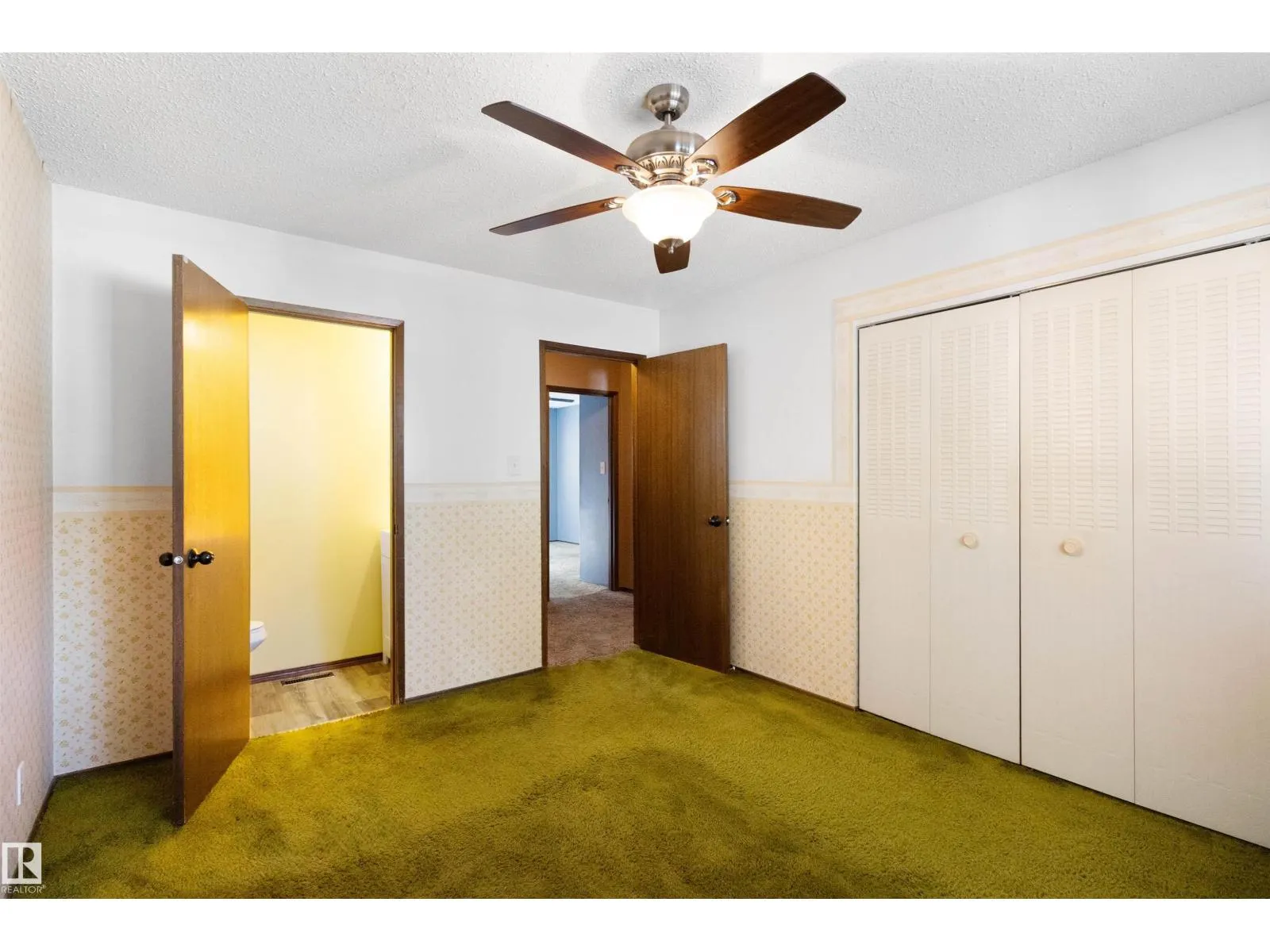 12820 67 ST NW
