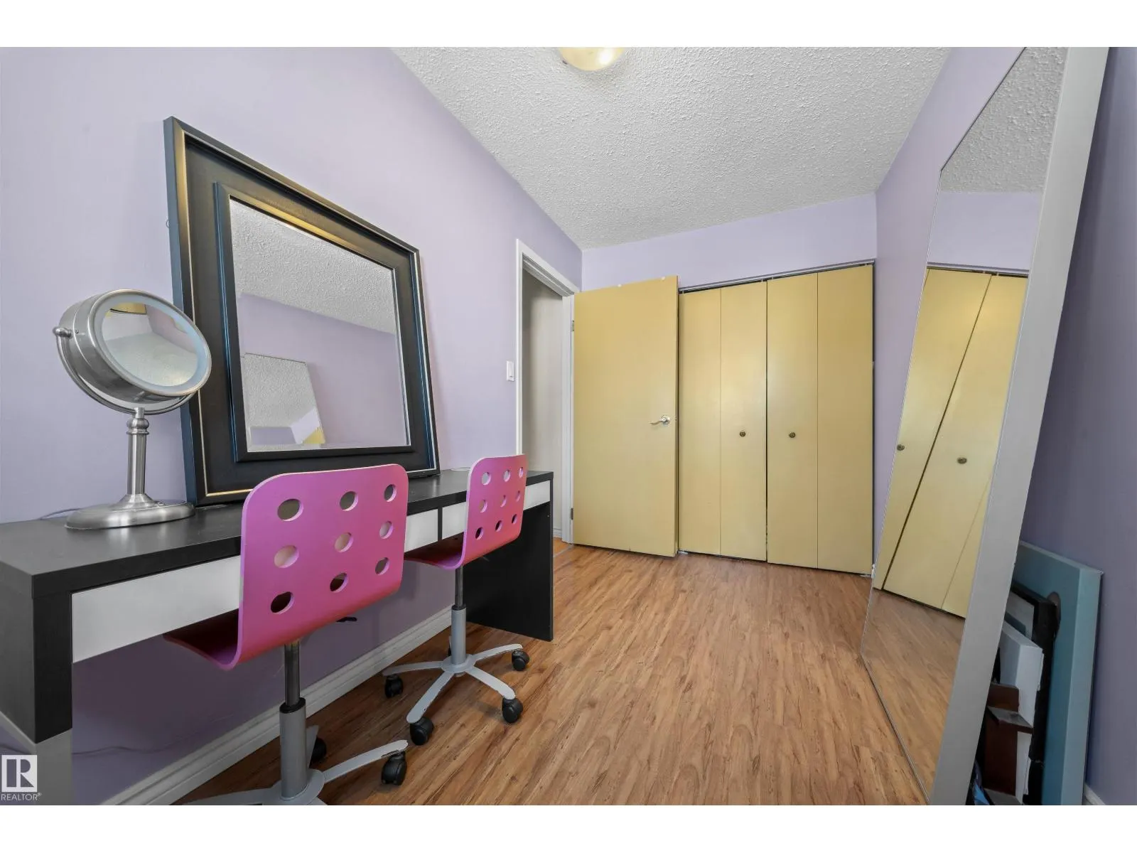 11604 127 AV NW