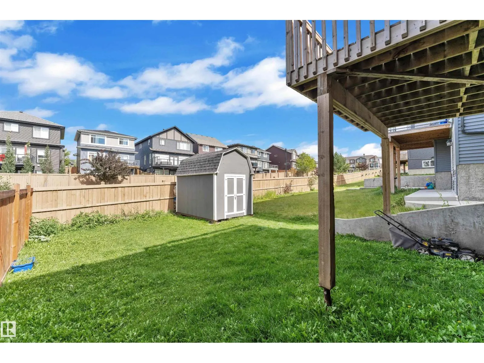 3746 WEIDLE CR SW