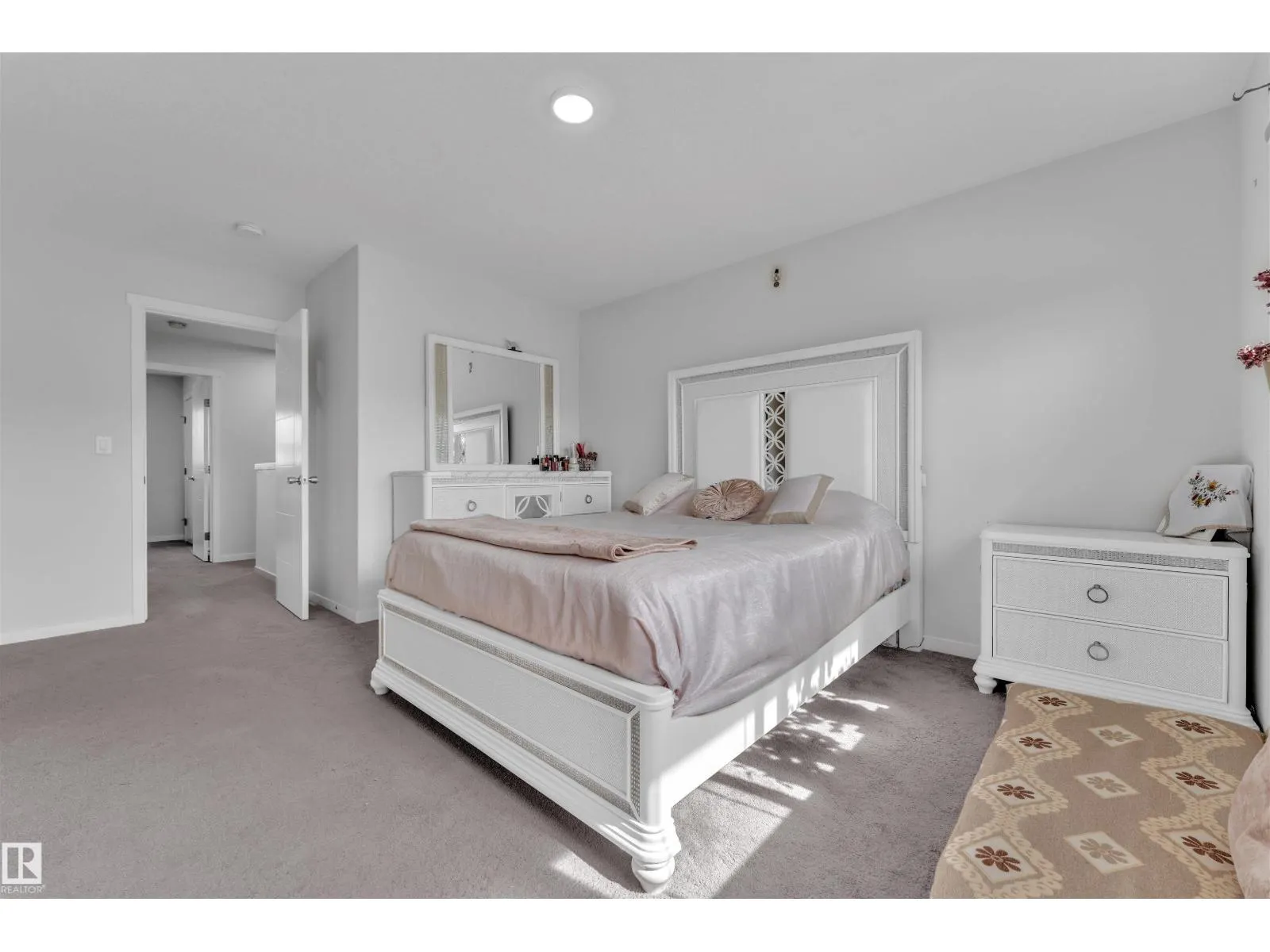 3746 WEIDLE CR SW
