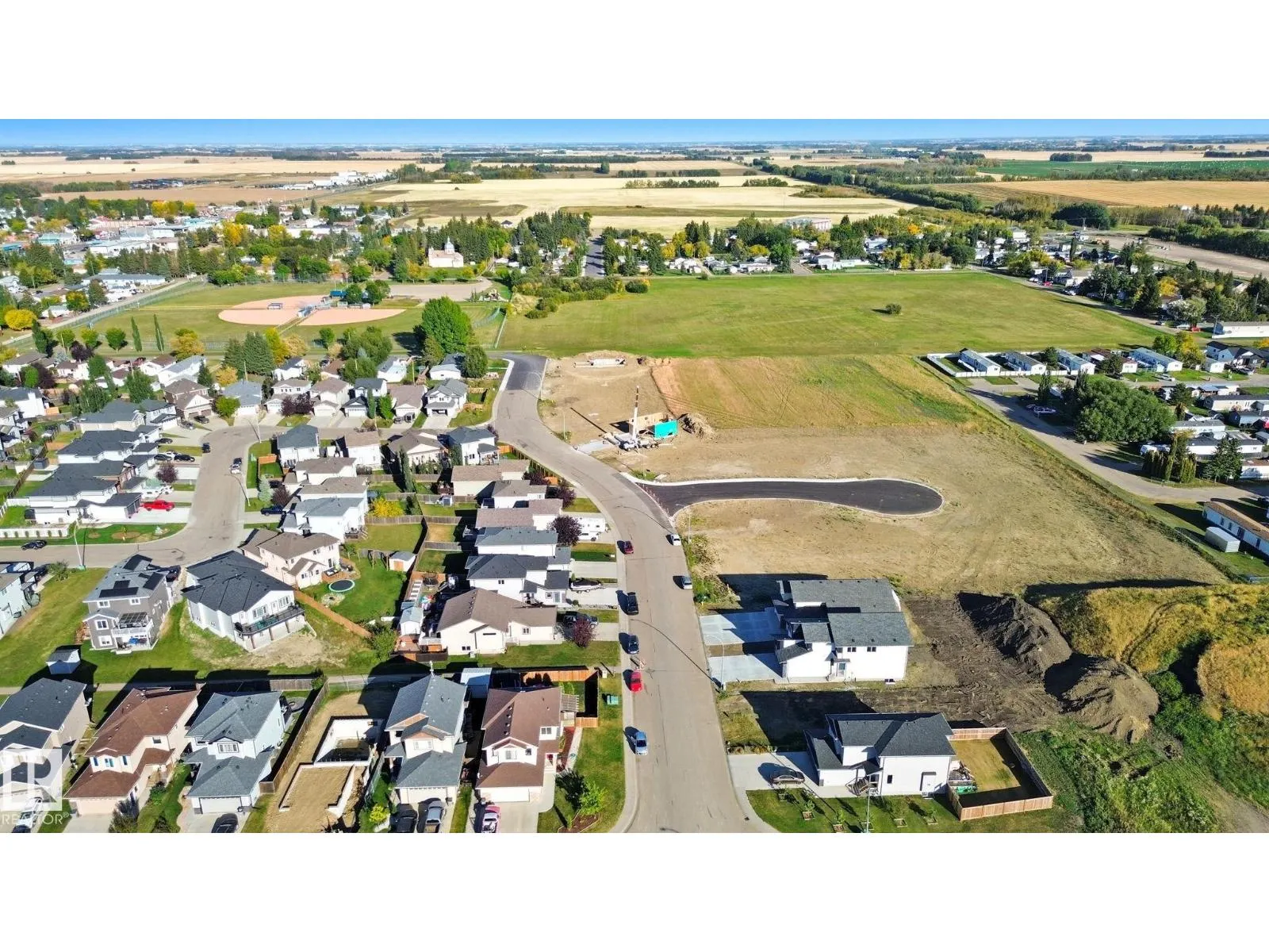 5241 47 AV