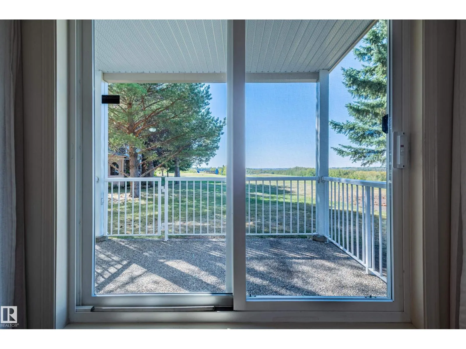 #110 9932 100 AV