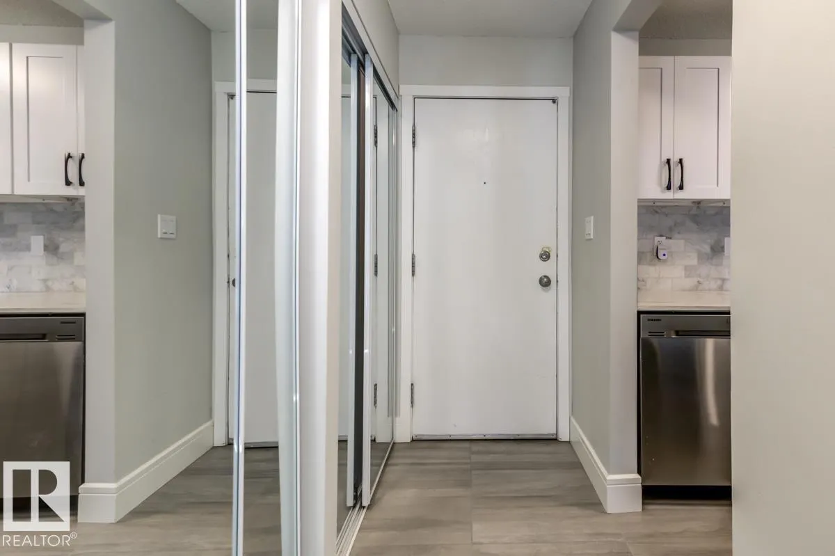#105 10620 104 ST NW