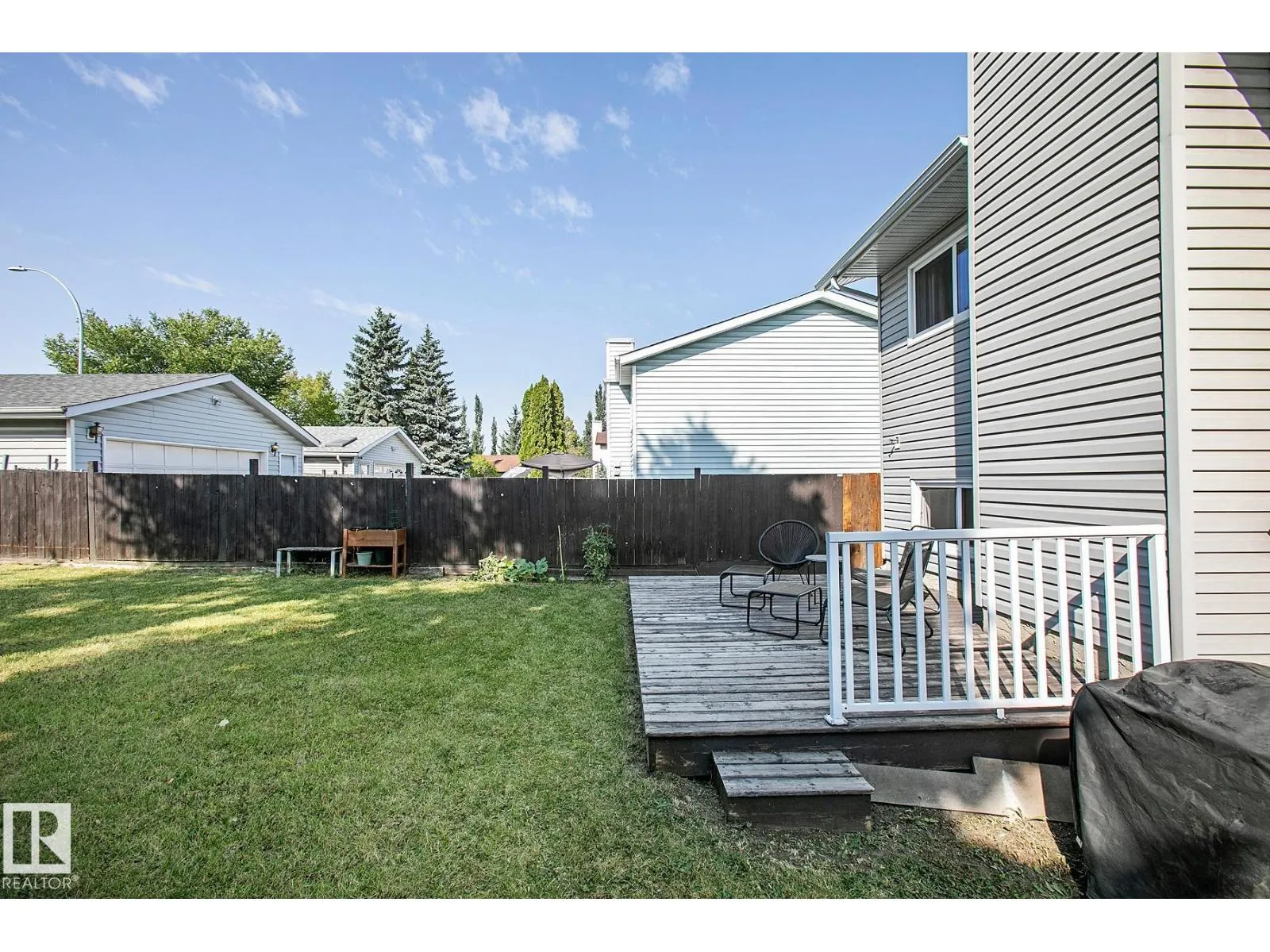 15236 81 ST NW