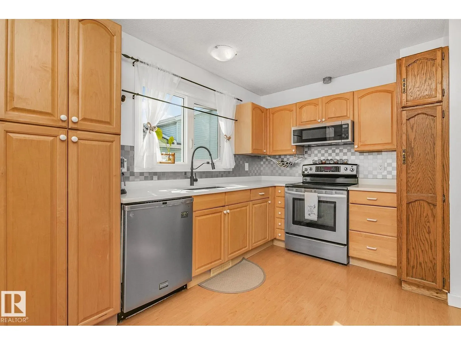 15236 81 ST NW