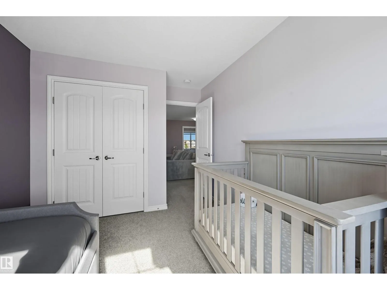 3414 PARKER LO SW
