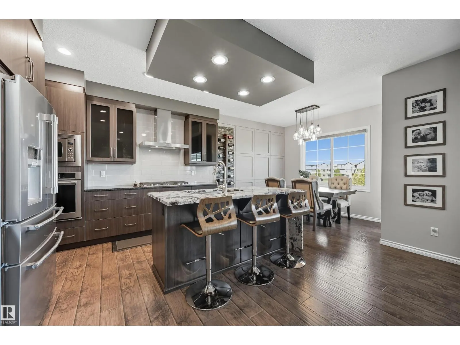 3414 PARKER LO SW
