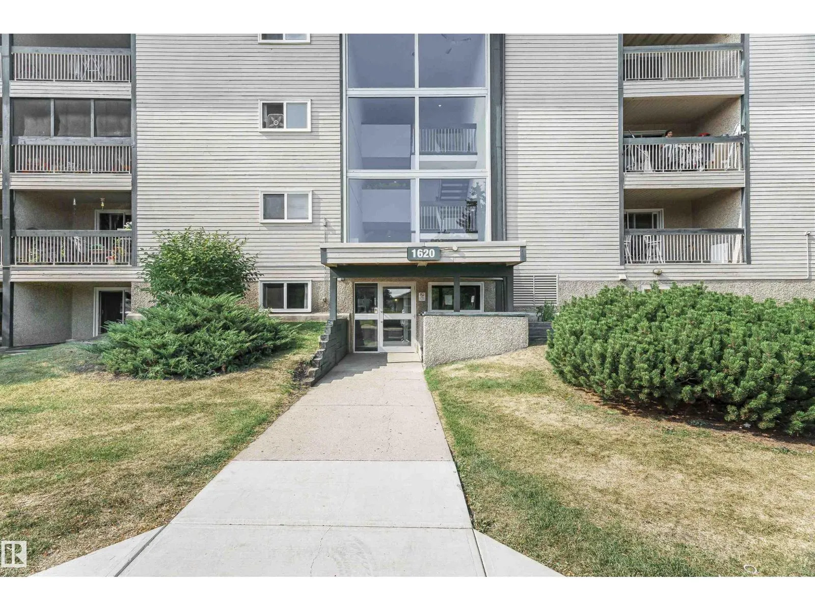 #308 1620 48 ST NW