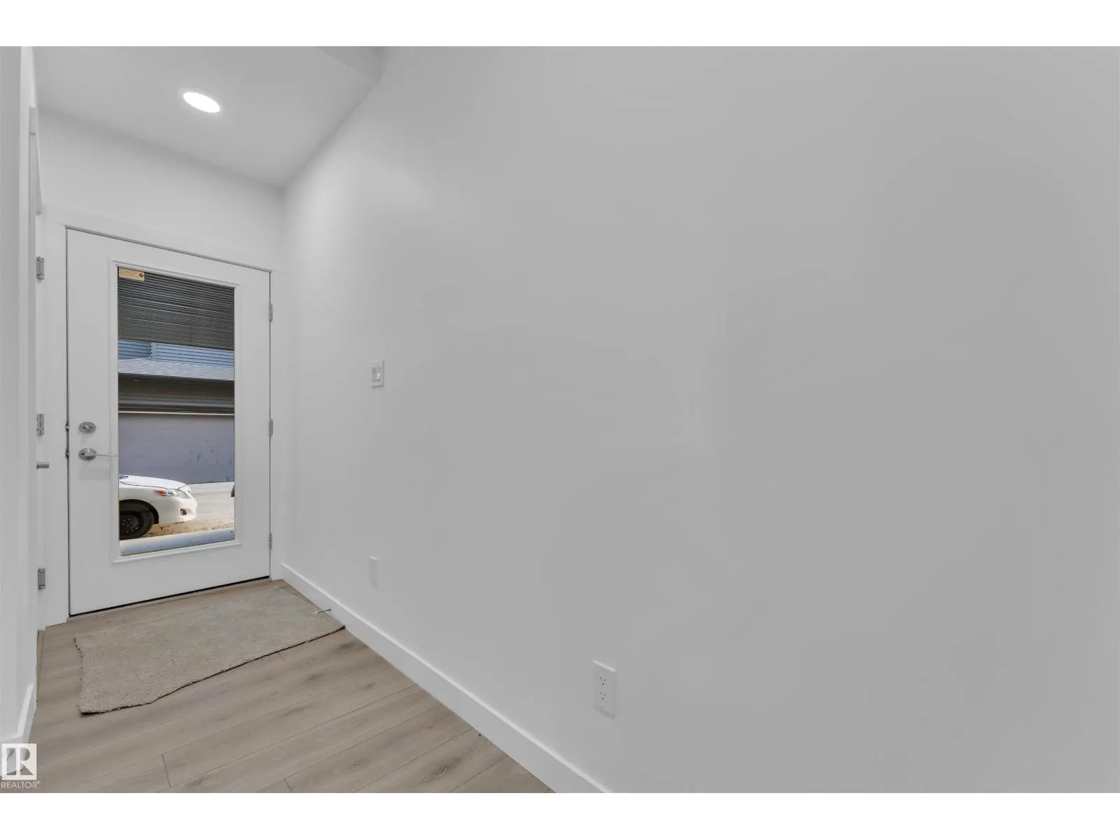 69 2710 66 STREET SW SW