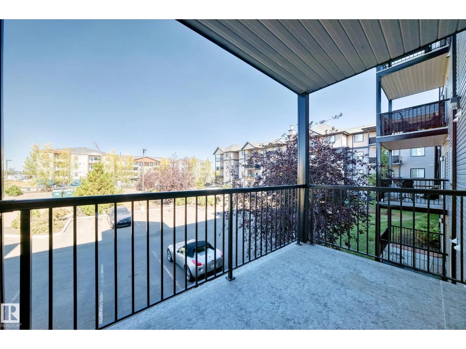 #220 14808 125 ST NW