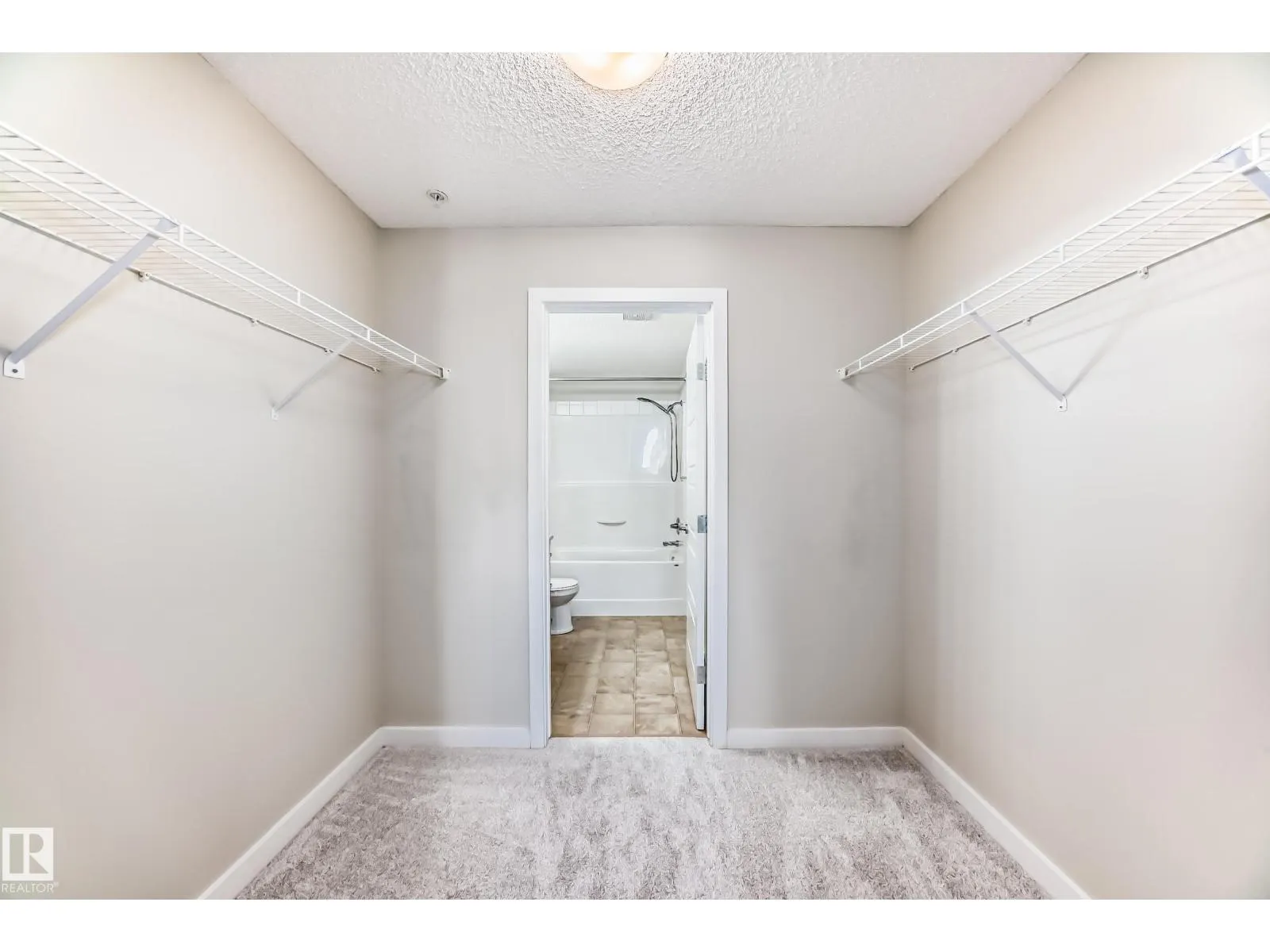 #220 14808 125 ST NW