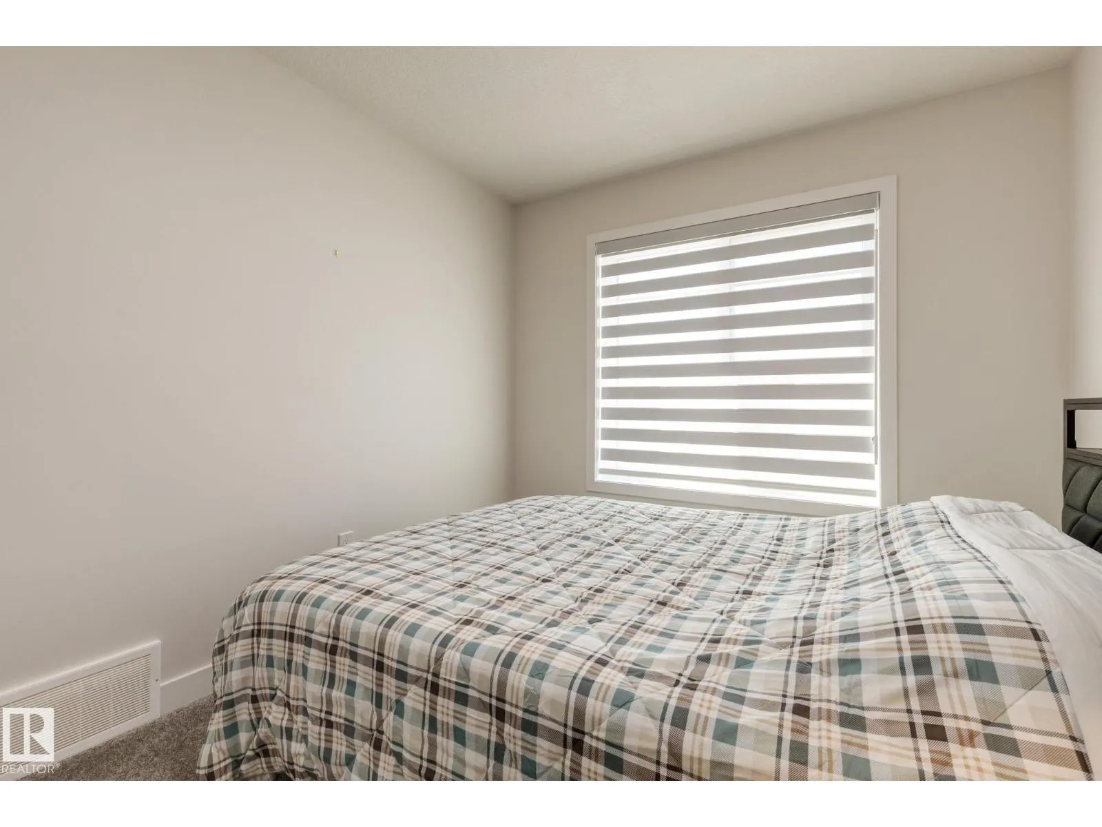 2141 209A ST NW