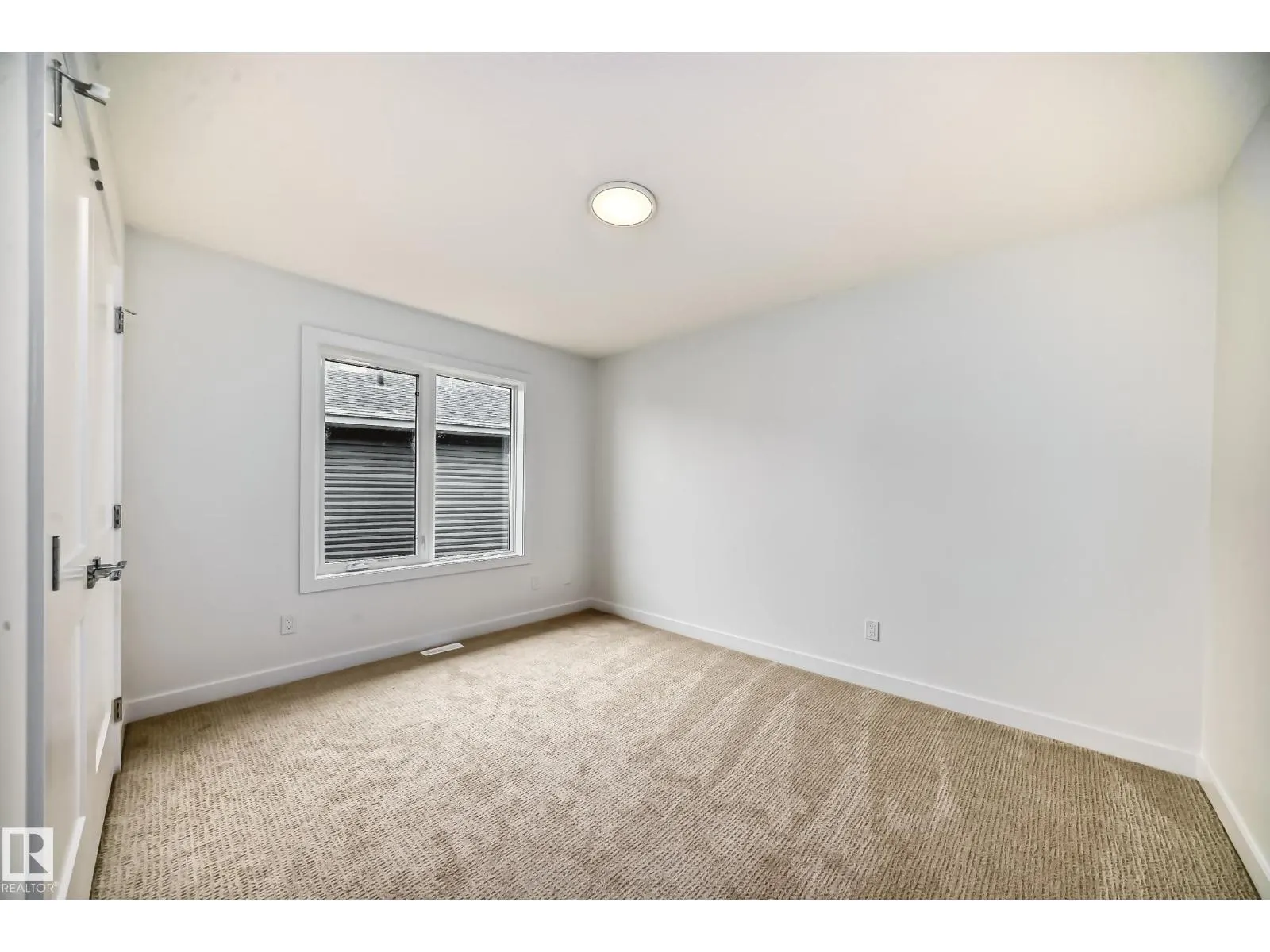 10226 92A AV