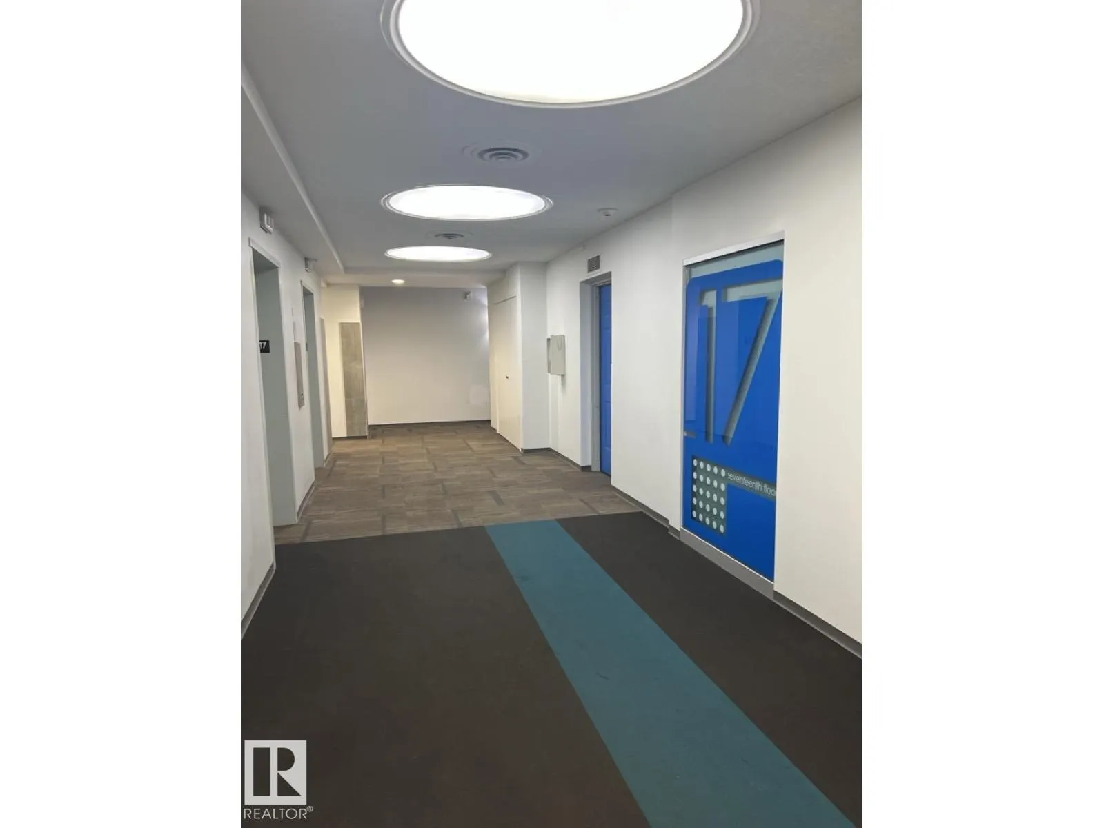 #1704 10024 Jasper AV NW