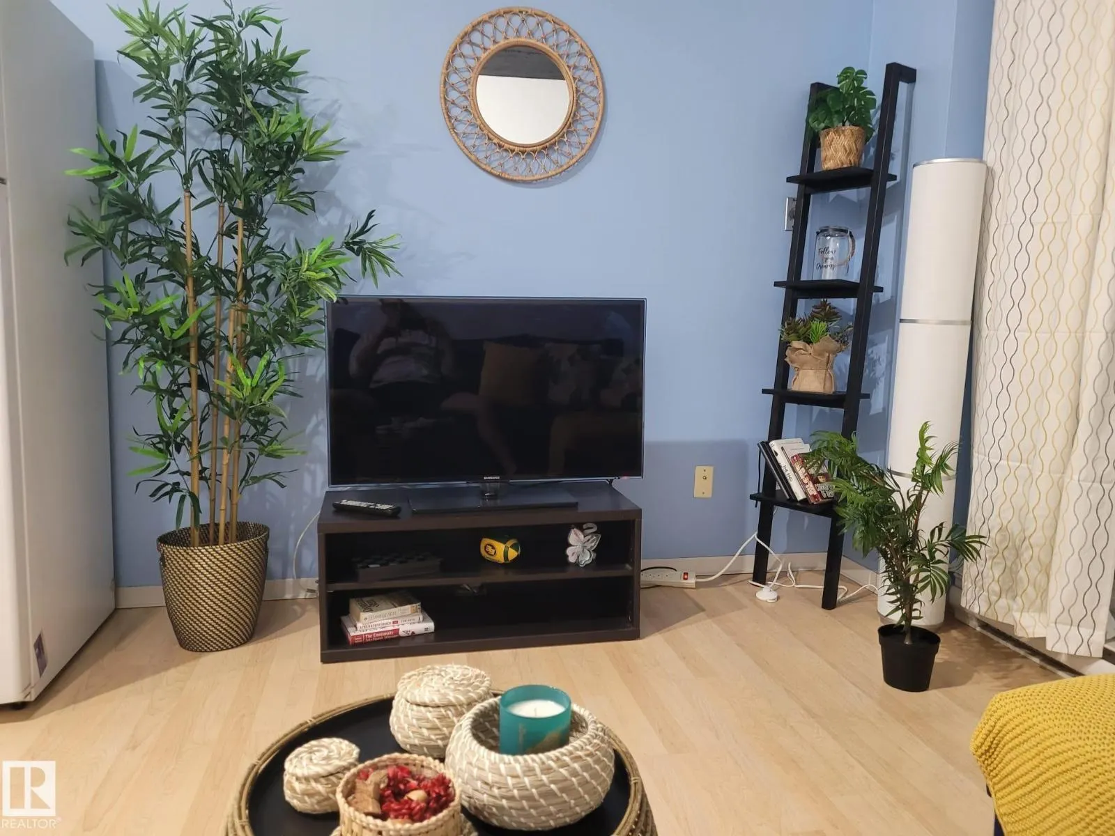 #1704 10024 Jasper AV NW