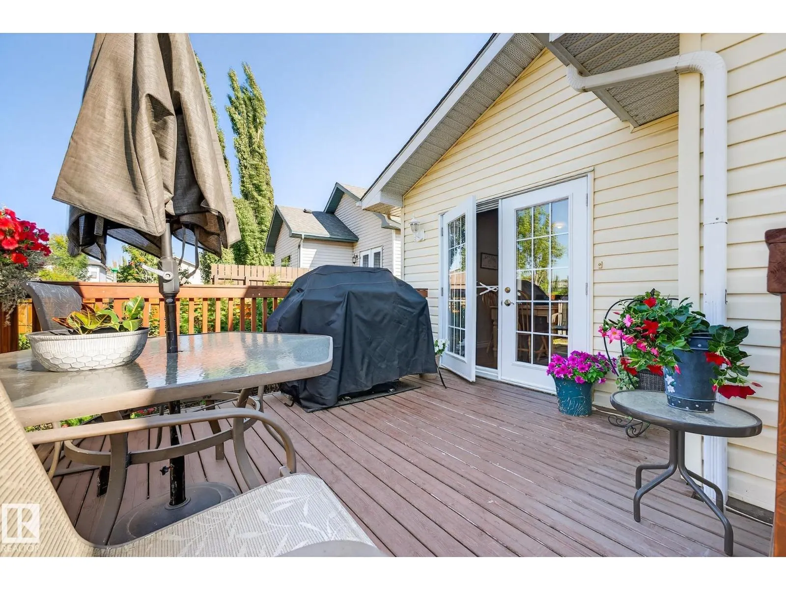 193 LAKEWOOD DR