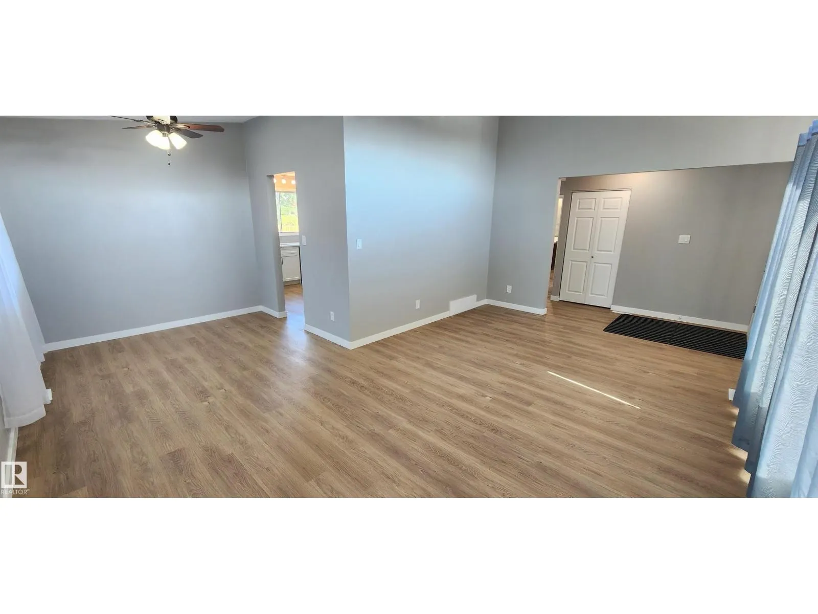 11436 143 AV NW