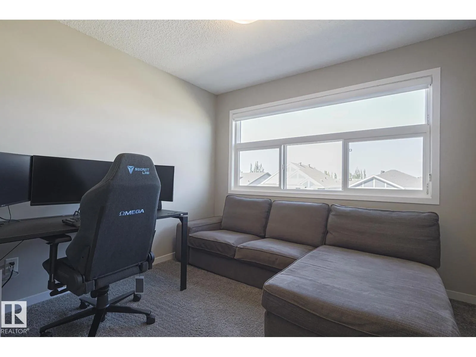17251 9 AV SW
