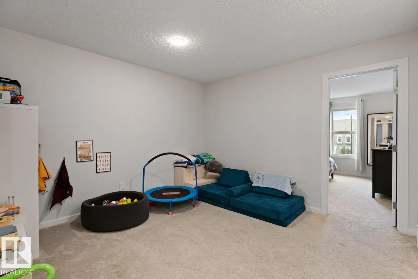 2147 MAPLE RD NW