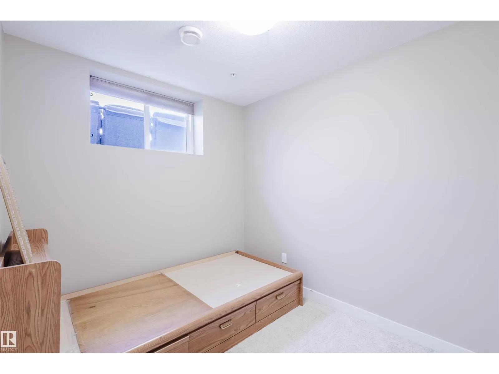 1633 CUNNINGHAM WY SW