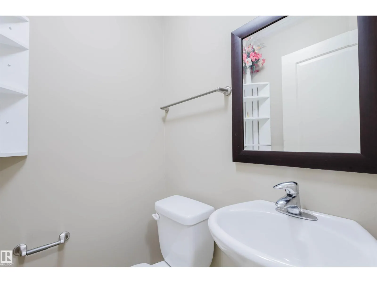1633 CUNNINGHAM WY SW