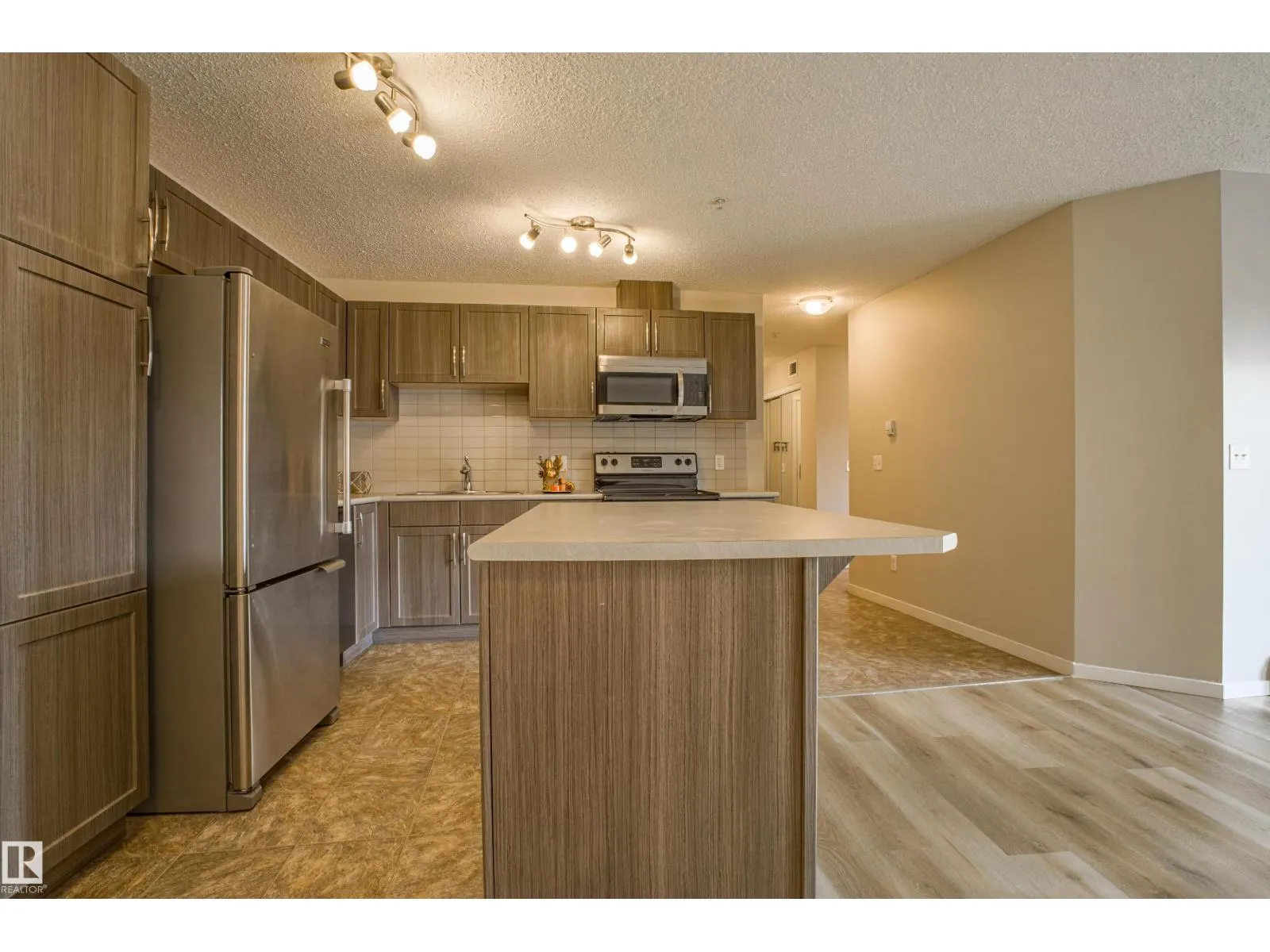 #211 1820 RUTHERFORD RD SW SW