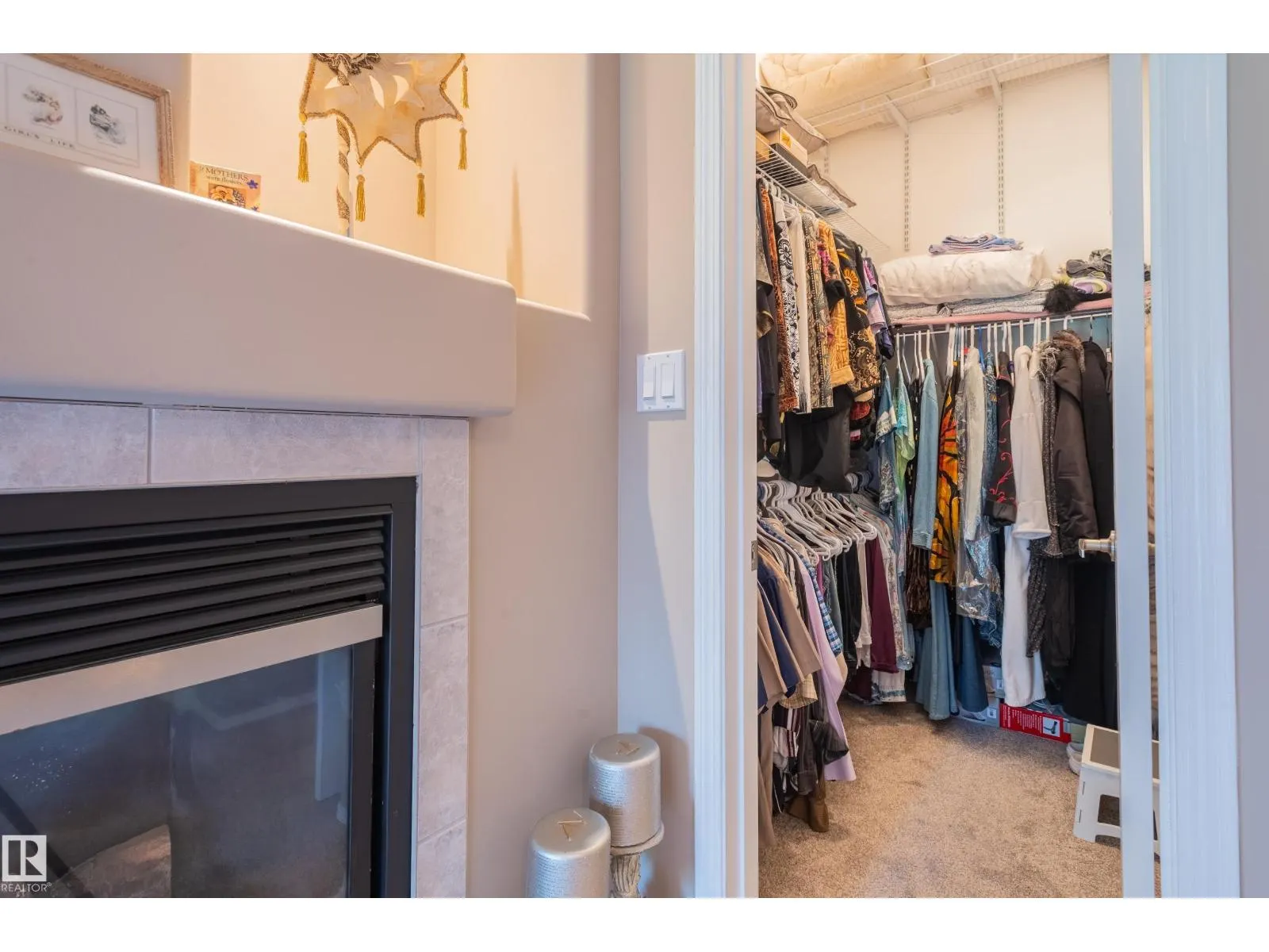 28 OAKDALE PL