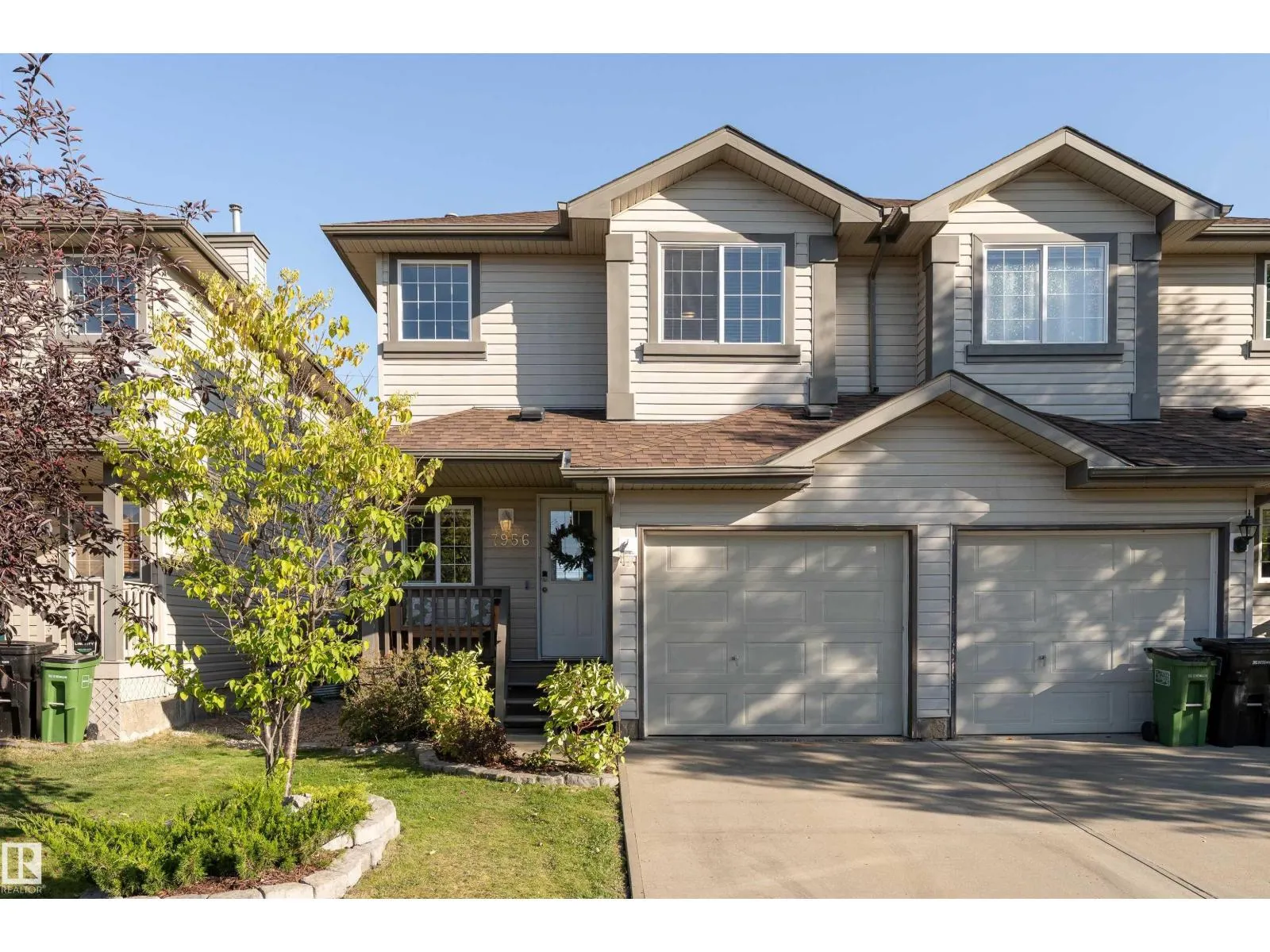 7956 2 AV SW