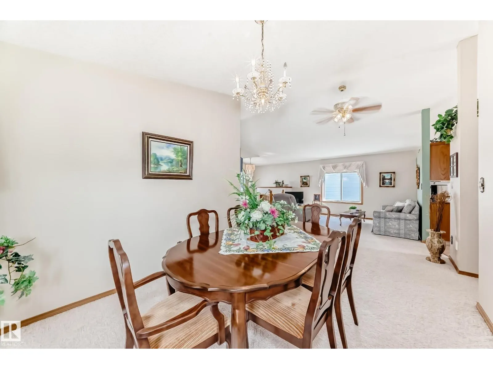 6727 162 AV NW NW
