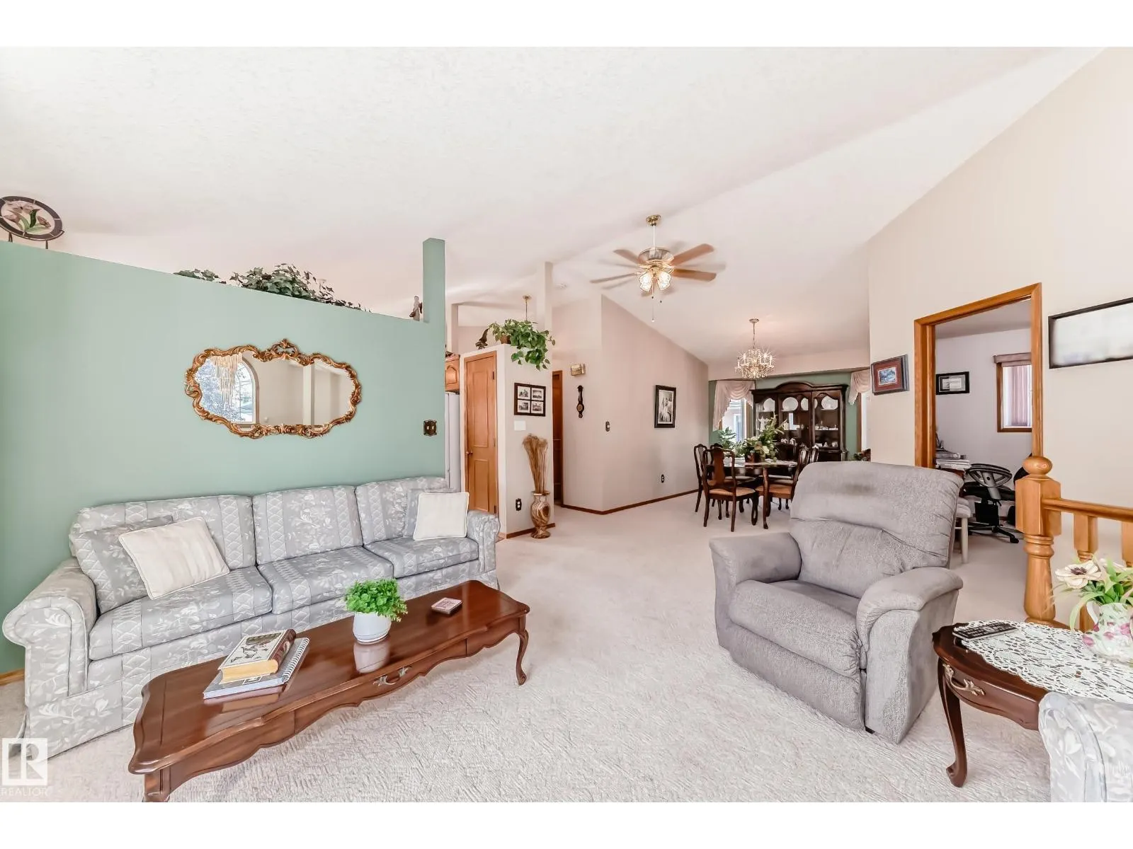 6727 162 AV NW NW