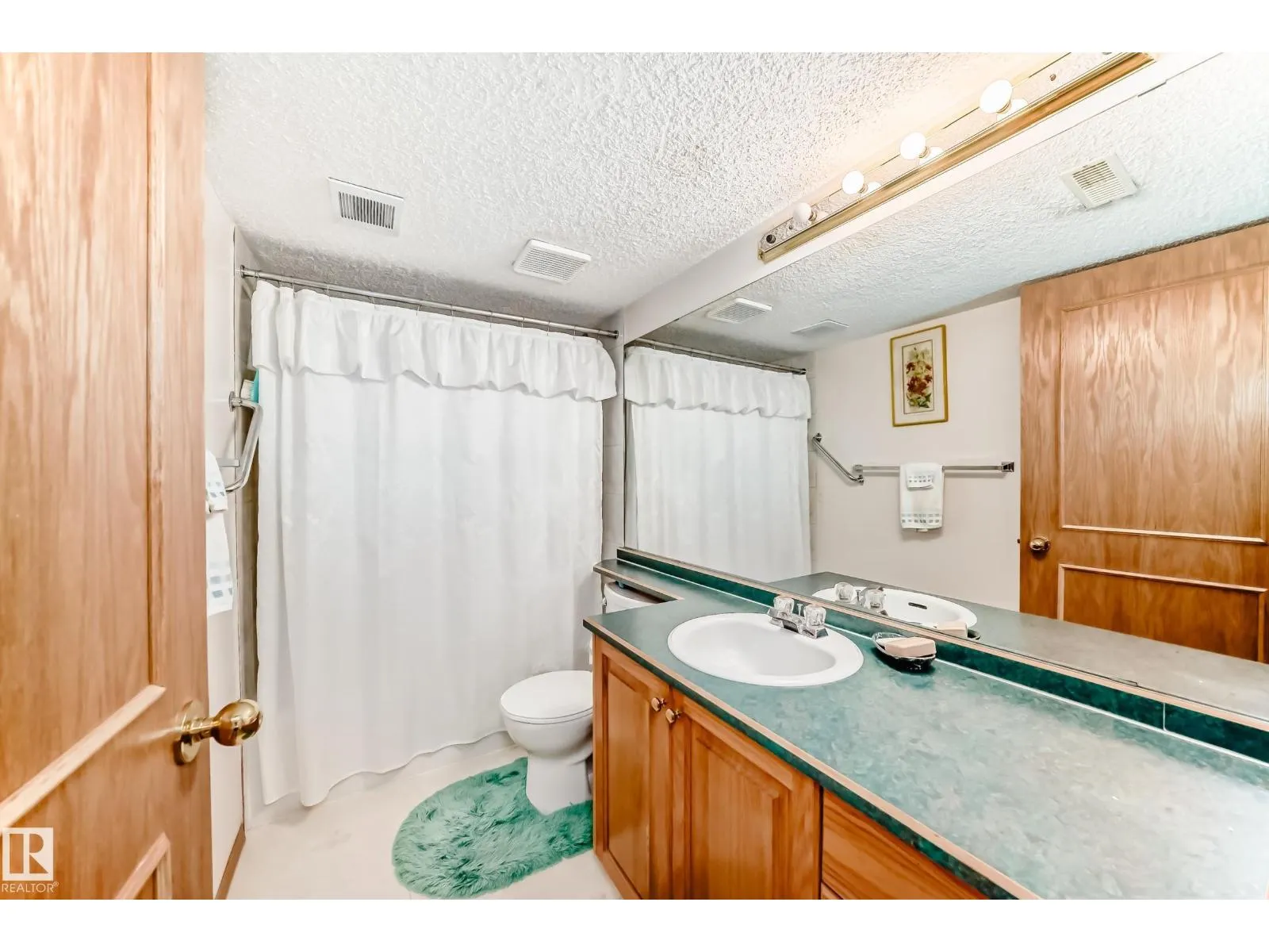 6727 162 AV NW NW