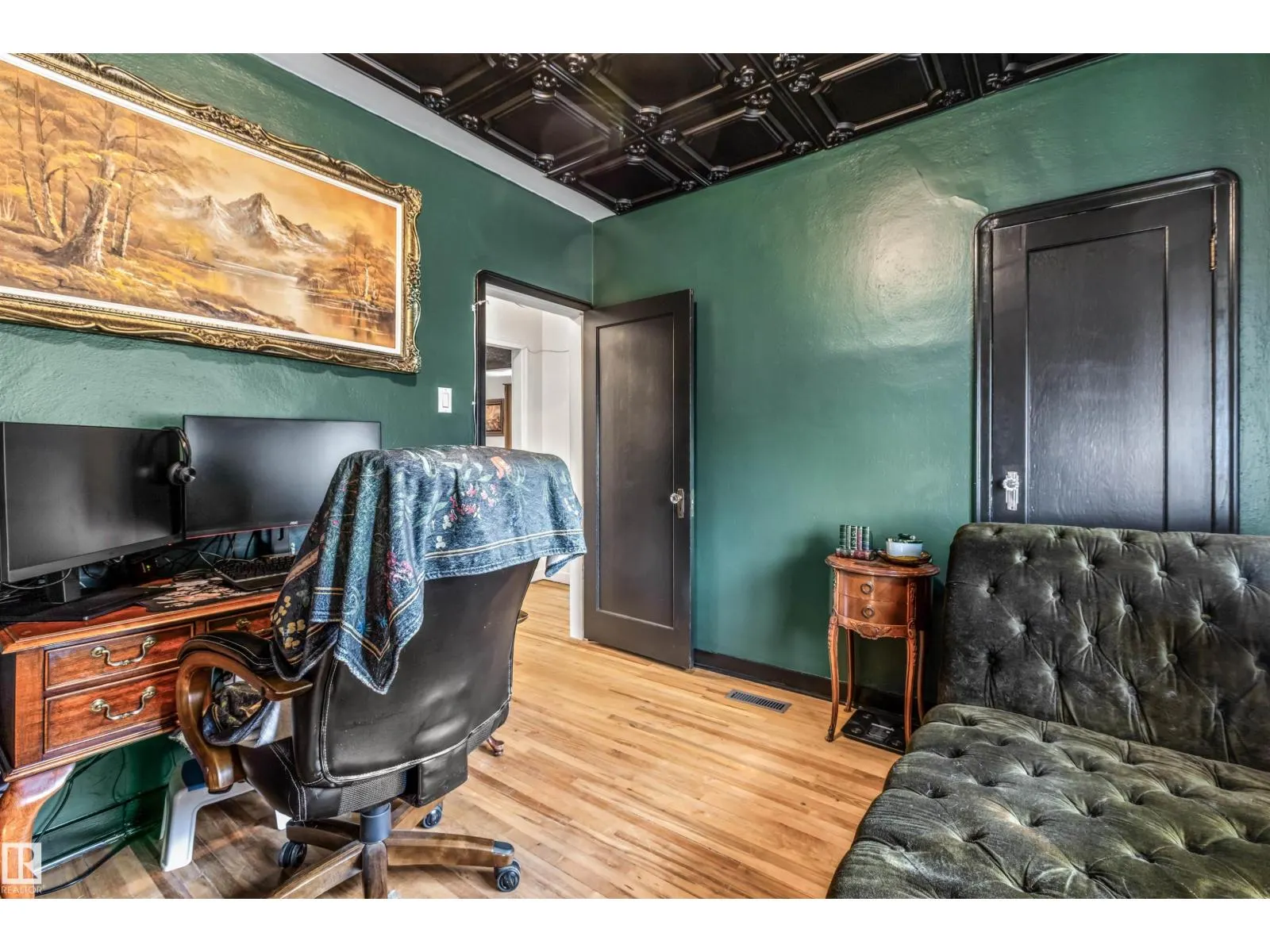 11914 68 ST NW