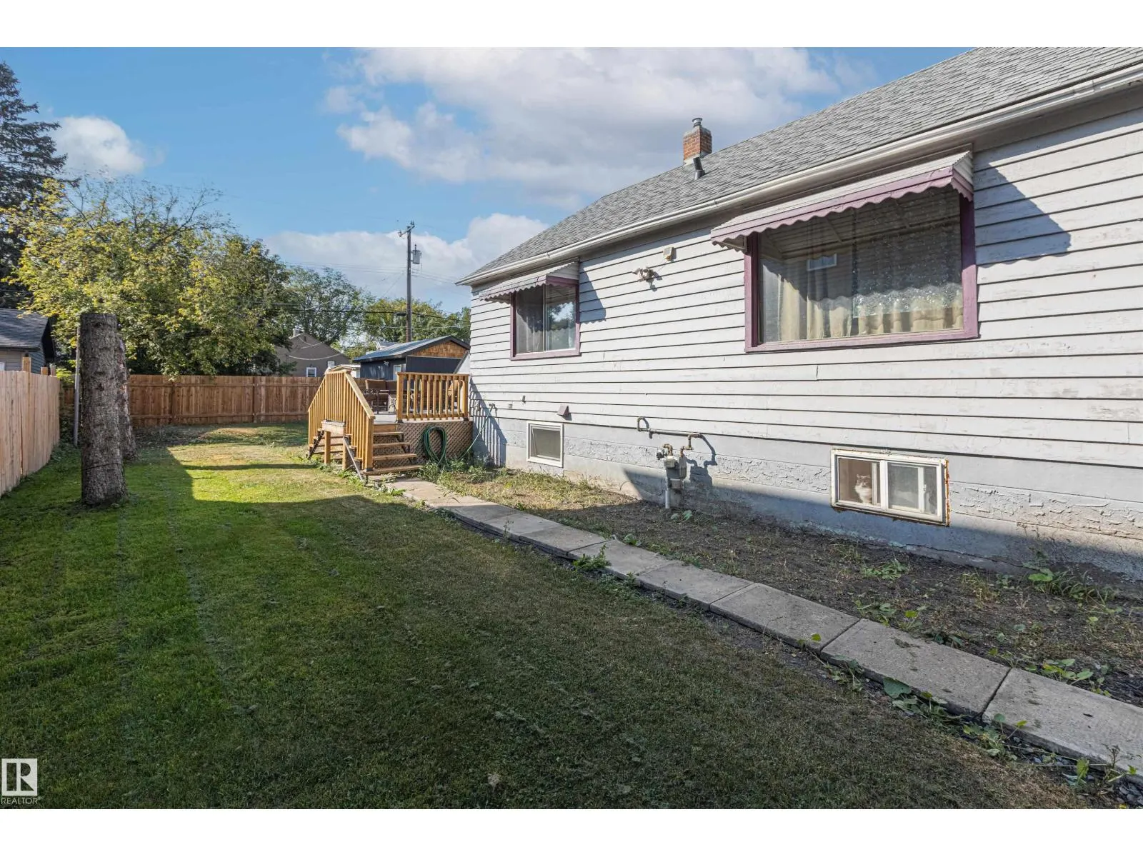 11914 68 ST NW