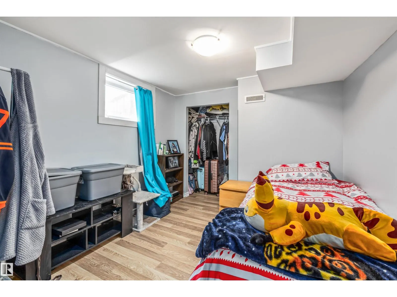 11914 68 ST NW
