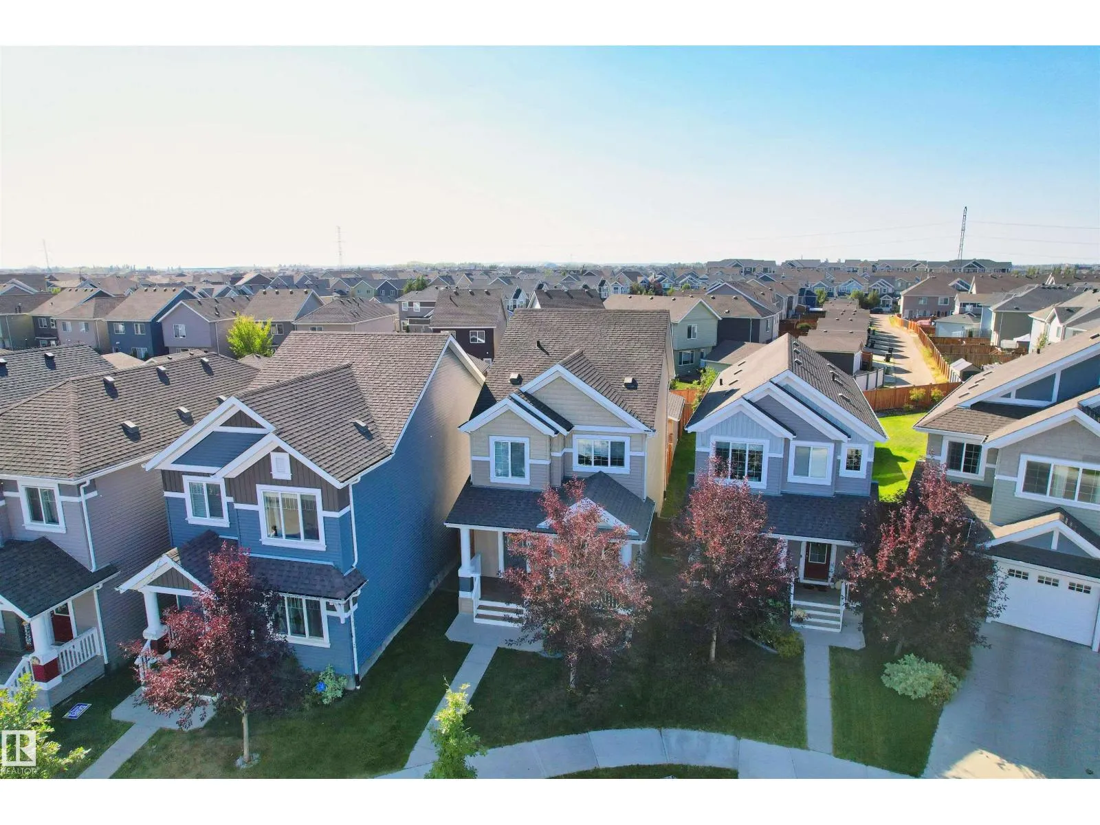 2208 82 ST SW