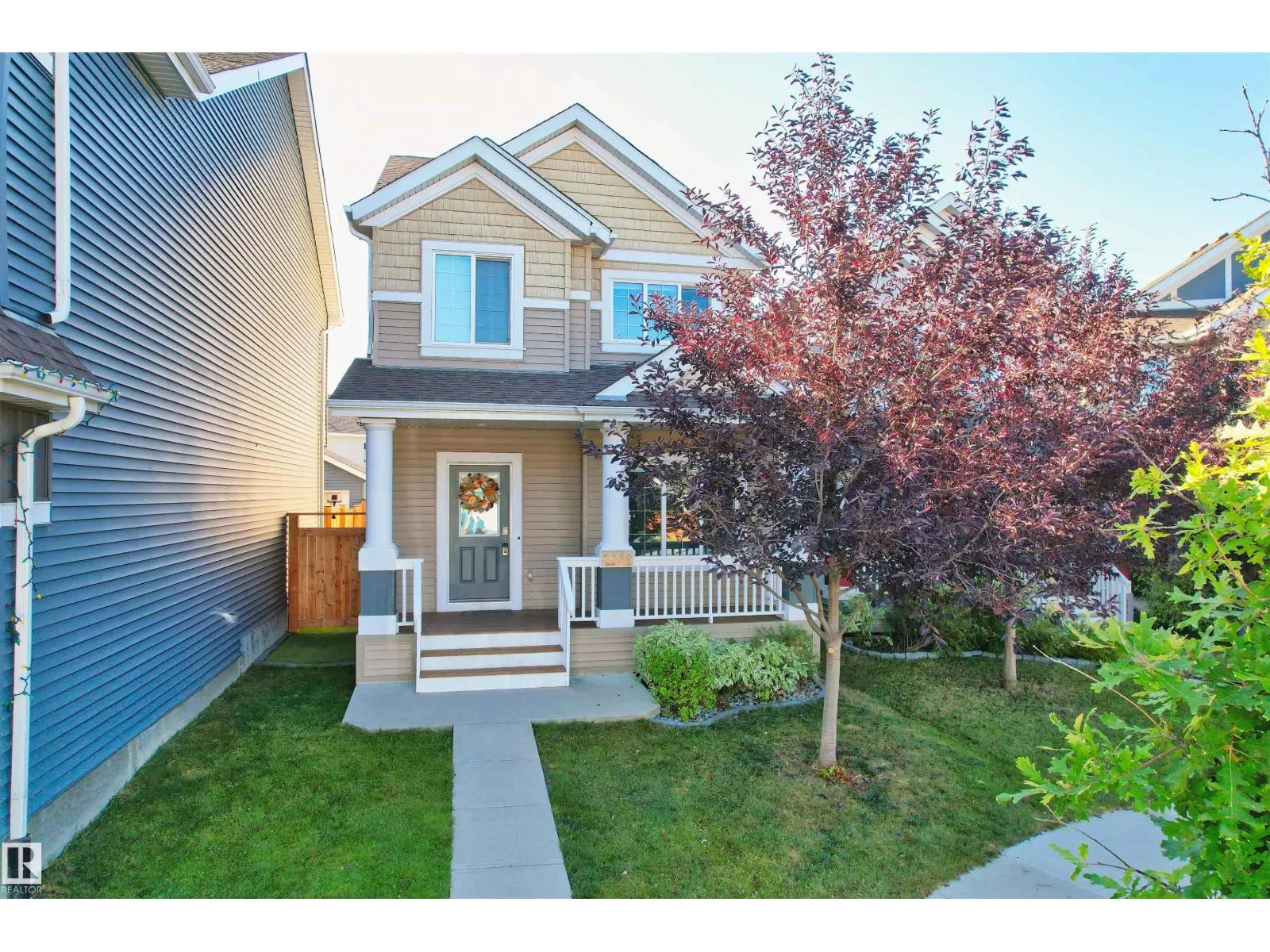 2208 82 ST SW