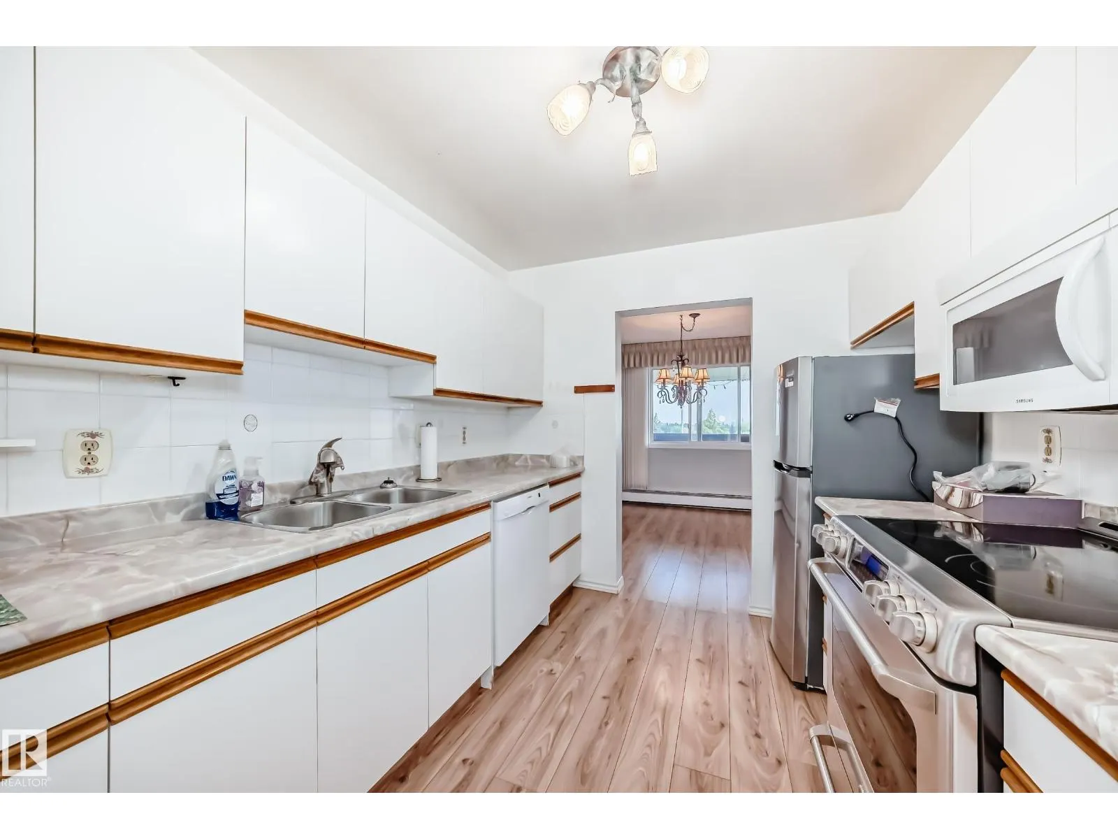 #416 5520 RIVERBEND RD NW