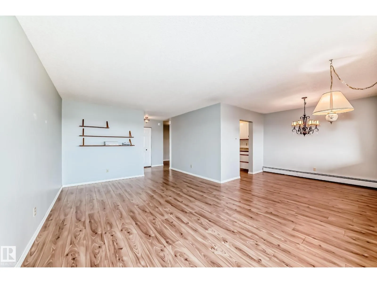 #416 5520 RIVERBEND RD NW