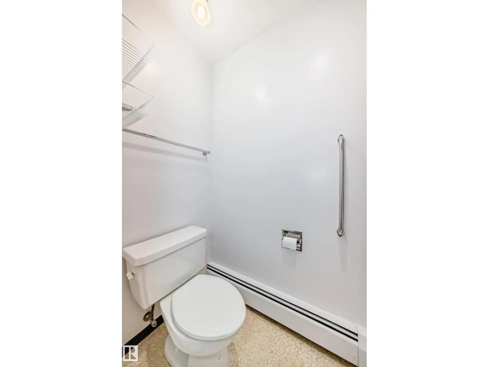 #416 5520 RIVERBEND RD NW