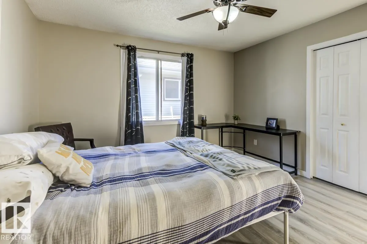 669 VILLAGE DR