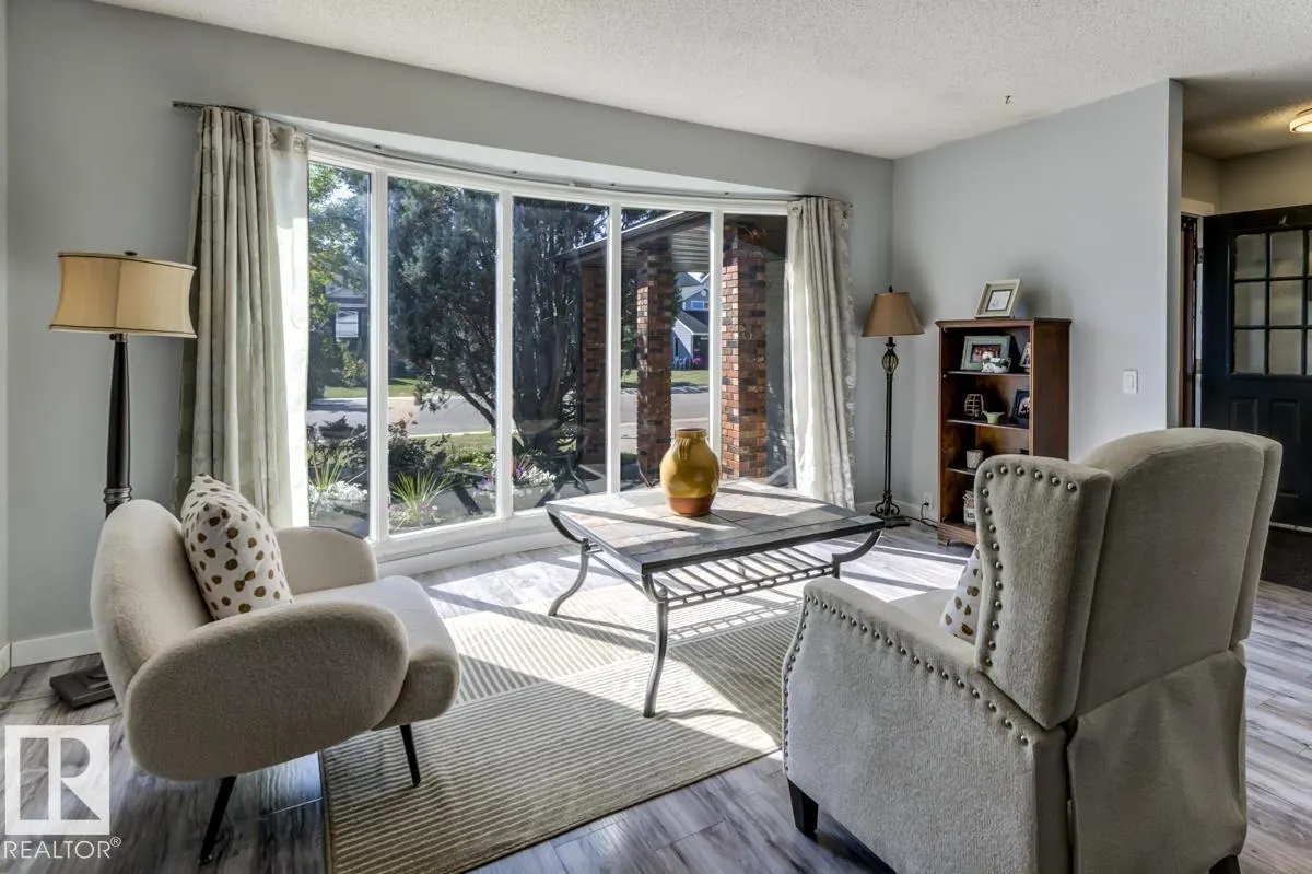 669 VILLAGE DR
