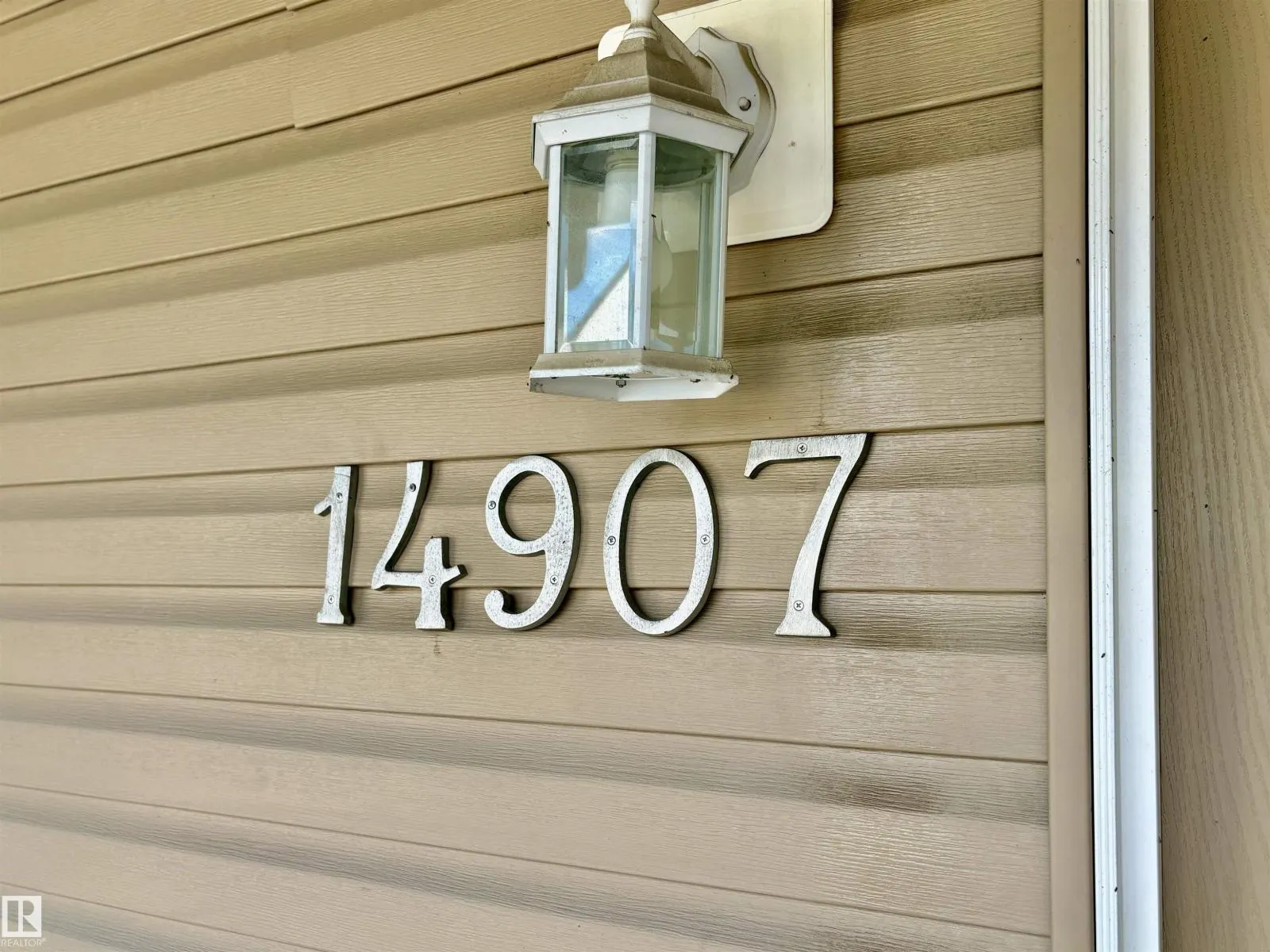 14907 109 AV NW