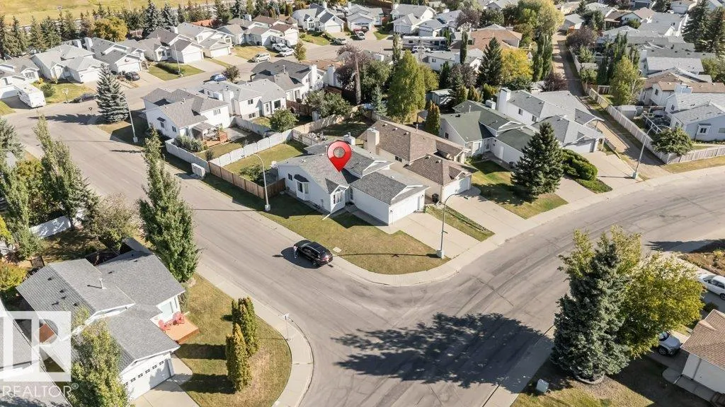 18416 77 AV NW