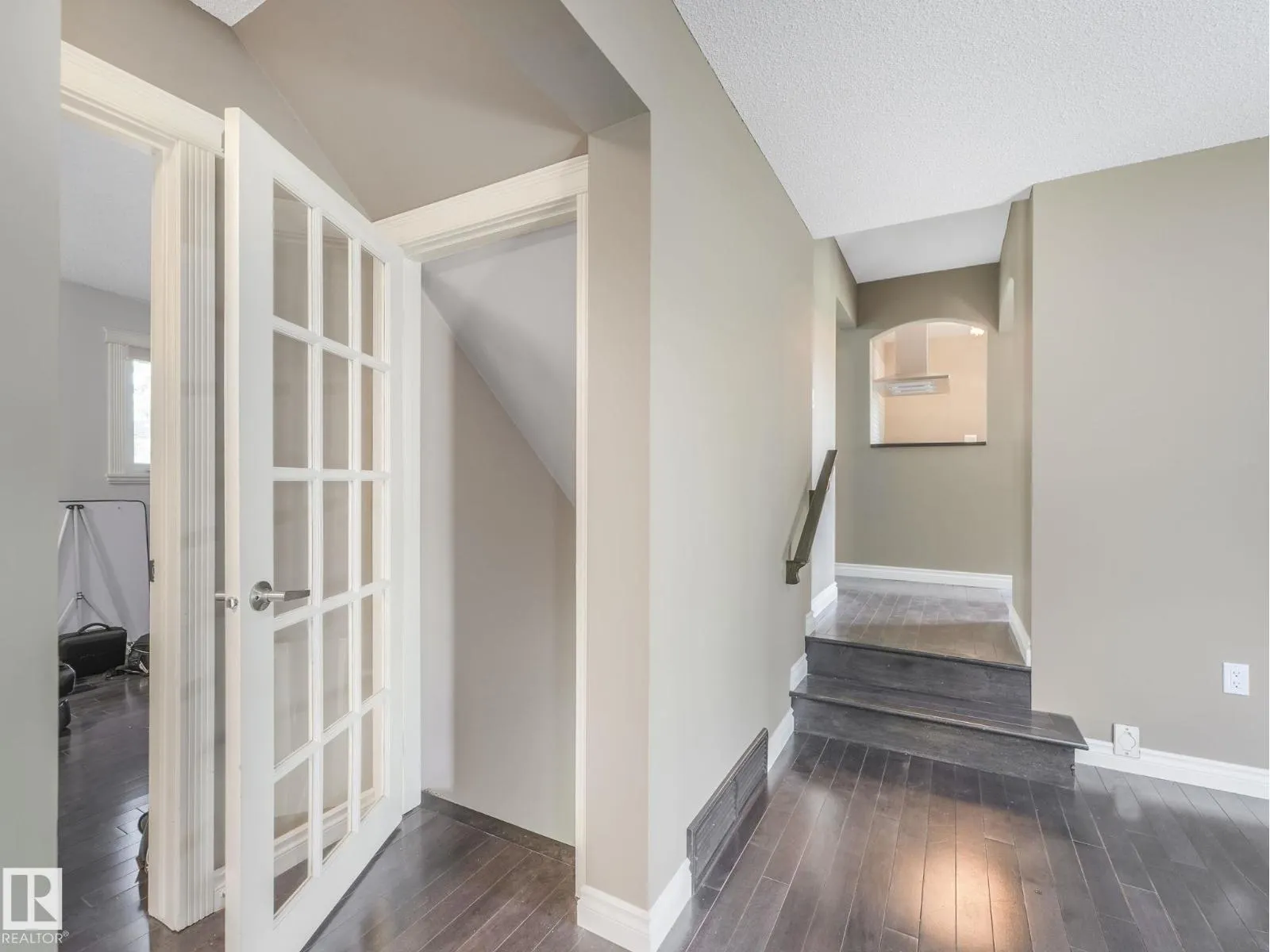 123 FAIRWAY DR NW