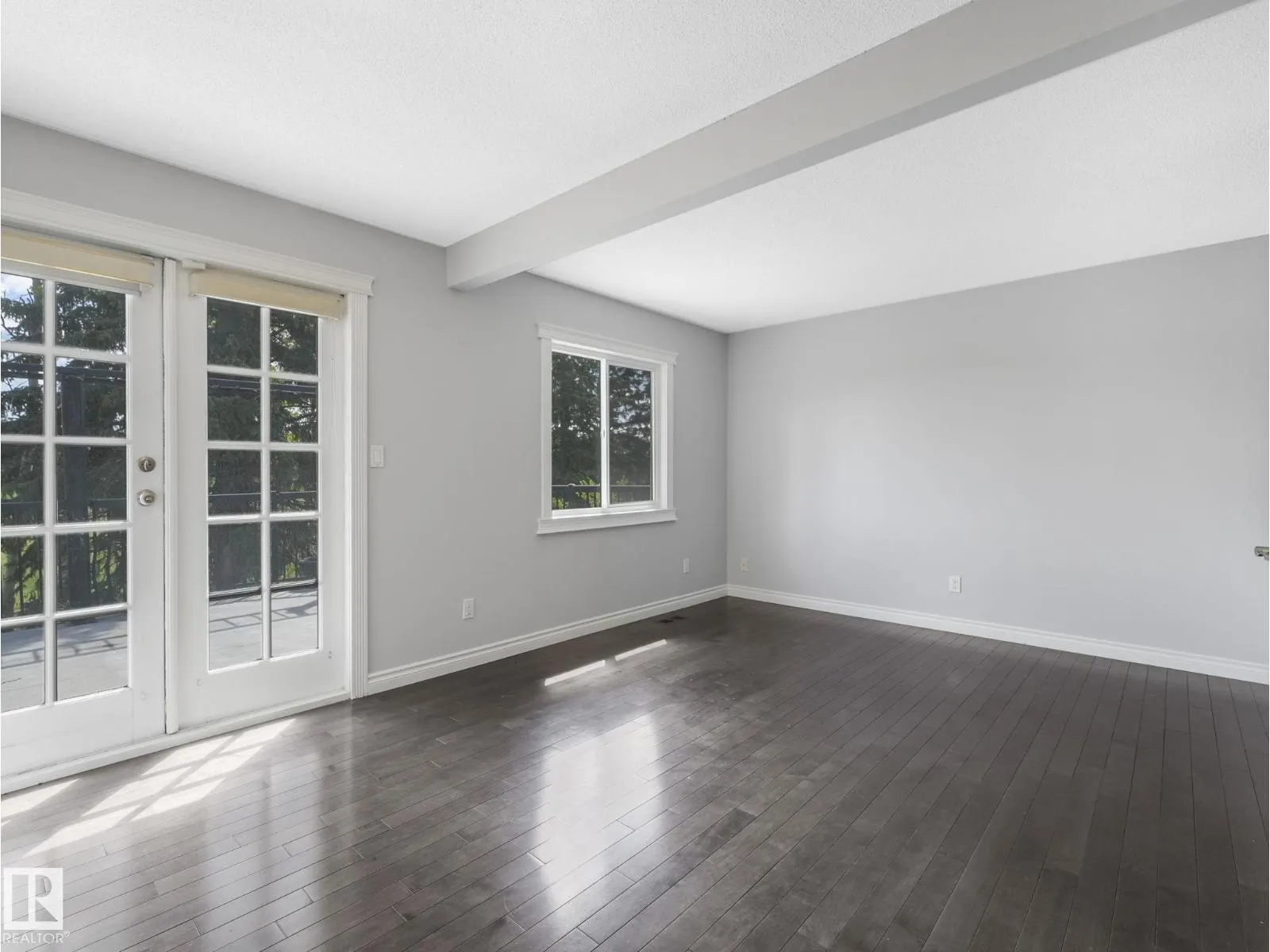 123 FAIRWAY DR NW