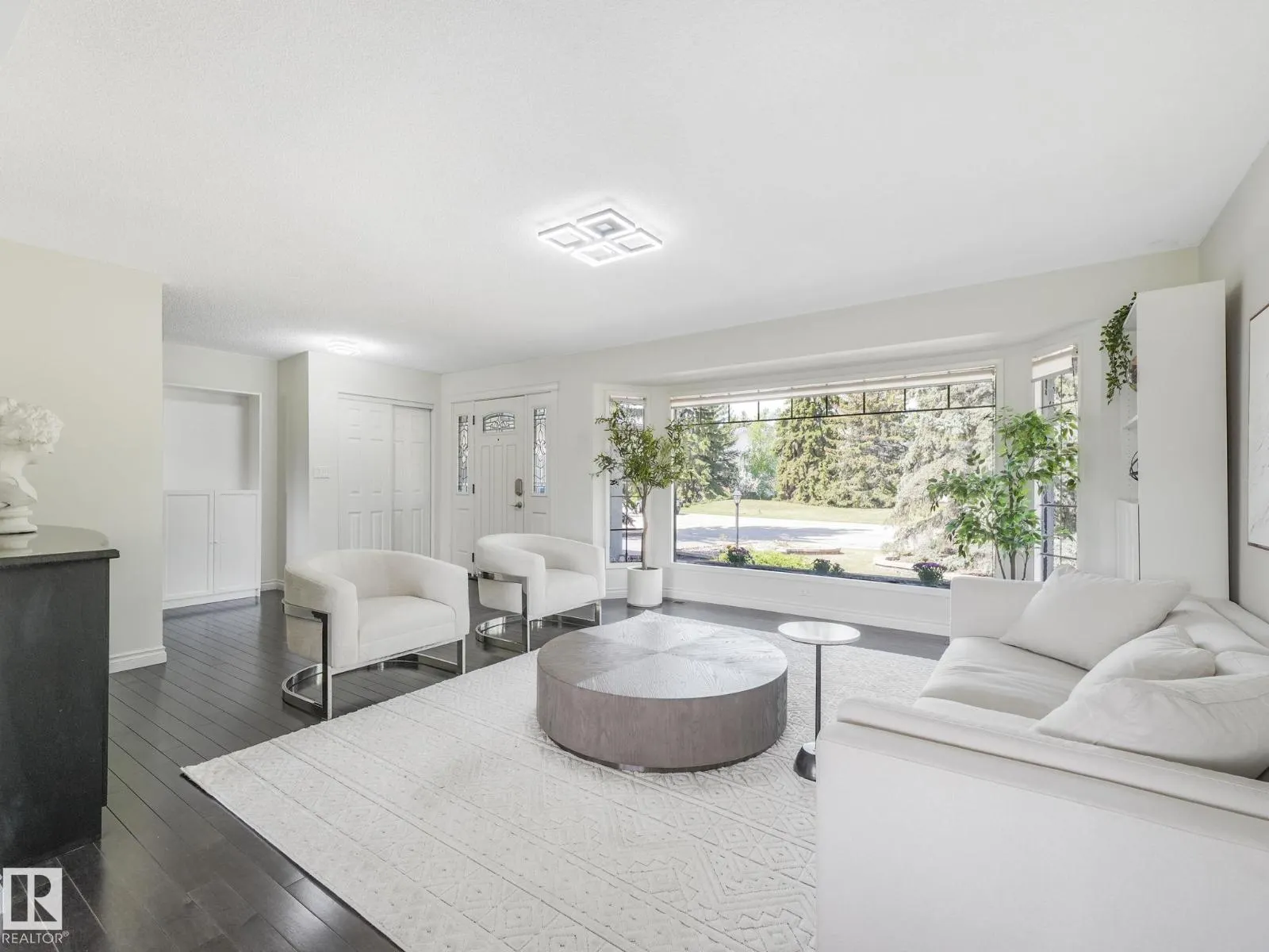 123 FAIRWAY DR NW