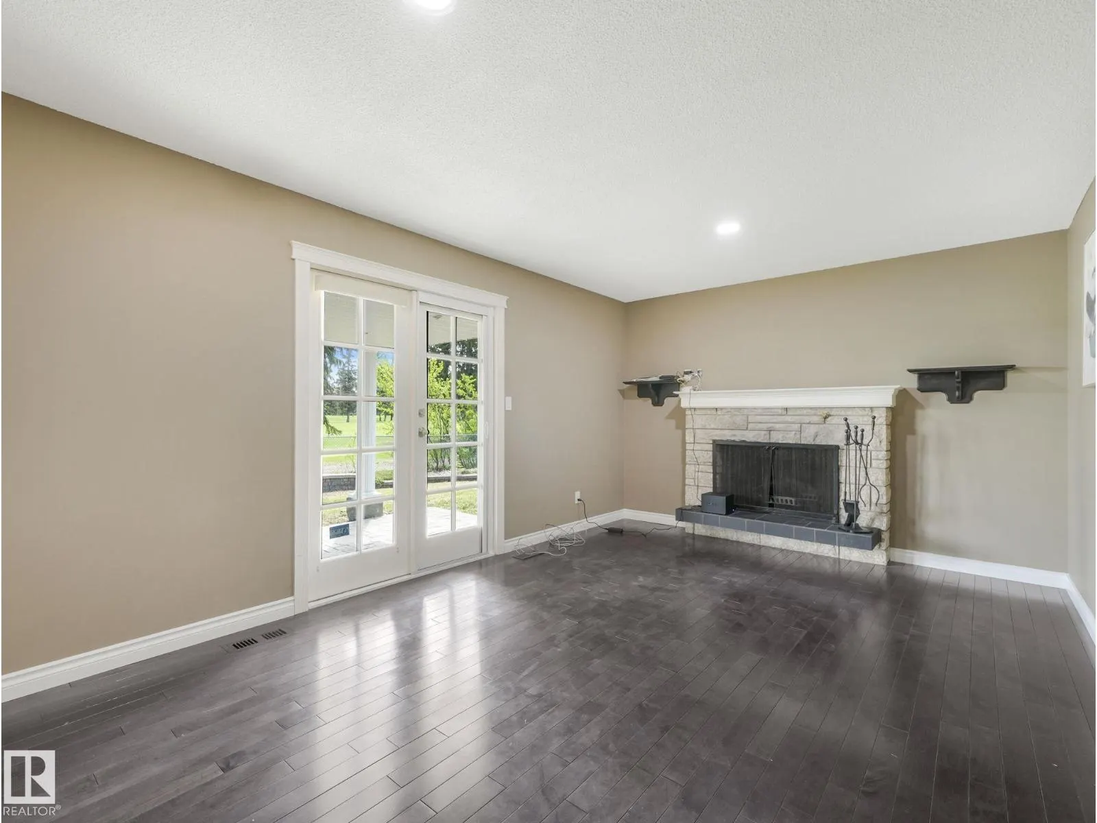 123 FAIRWAY DR NW