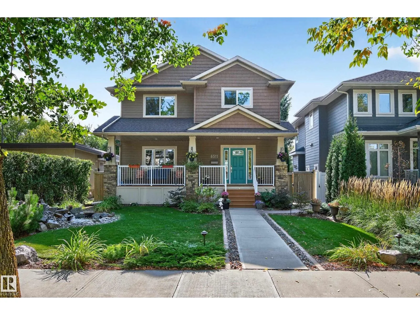 8511 80 AV NW