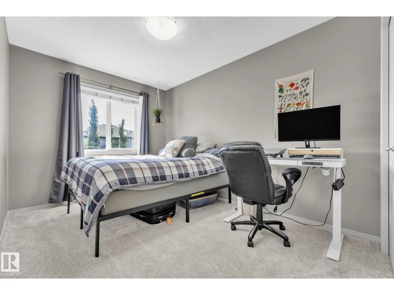 13 SPRINGWOOD WY