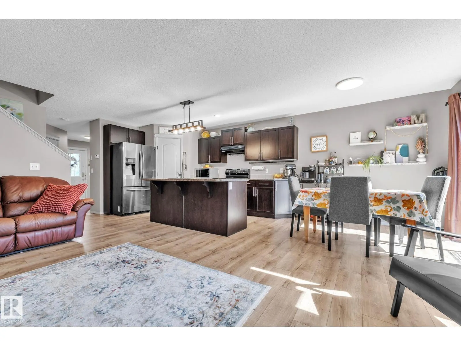 13 SPRINGWOOD WY